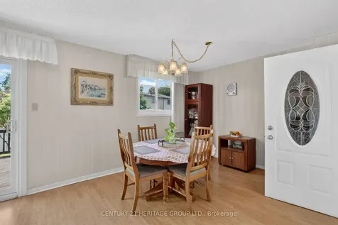 251 Collings Avenue Bradford West Gwillimbury ON L3Z 1W4