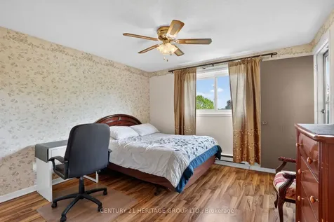 251 Collings Avenue Bradford West Gwillimbury ON L3Z 1W4