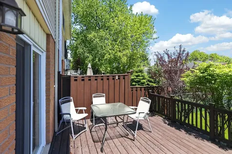 251 Collings Avenue Bradford West Gwillimbury ON L3Z 1W4