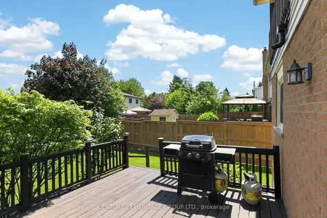 251 Collings Avenue Bradford West Gwillimbury ON L3Z 1W4