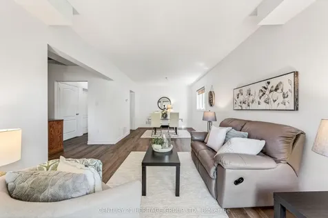 403 Bartholomew Drive Newmarket ON L3X 2E7
