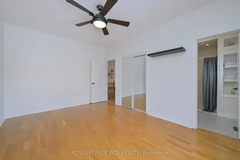 29 Depeuter Crescent Bradford West Gwillimbury ON L3Z 3A3