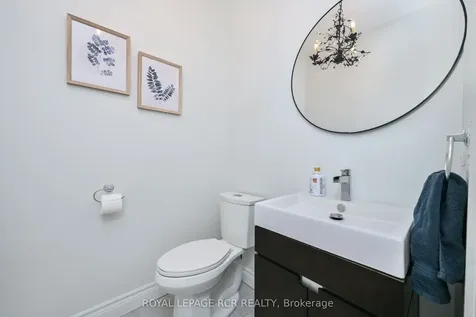 29 Depeuter Crescent Bradford West Gwillimbury ON L3Z 3A3