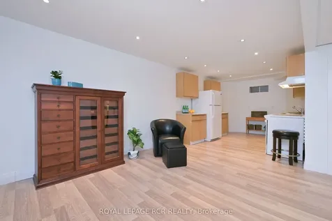 29 Depeuter Crescent Bradford West Gwillimbury ON L3Z 3A3