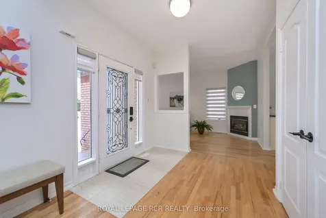 29 Depeuter Crescent Bradford West Gwillimbury ON L3Z 3A3