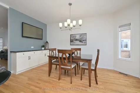 29 Depeuter Crescent Bradford West Gwillimbury ON L3Z 3A3
