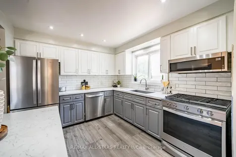 77 Dorman Drive Whitchurch-stouffville ON L4A 5Z7