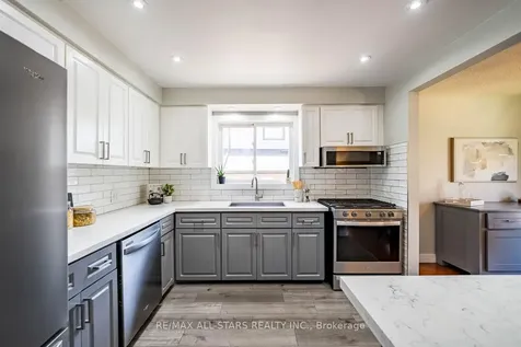 77 Dorman Drive Whitchurch-stouffville ON L4A 5Z7