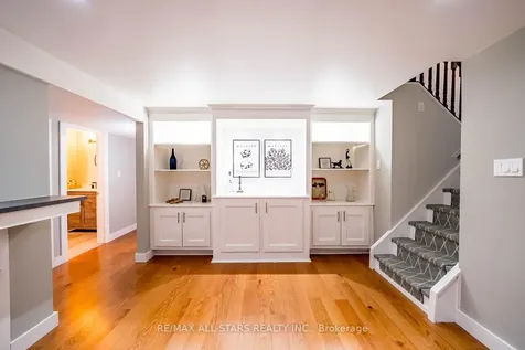 77 Dorman Drive Whitchurch-stouffville ON L4A 5Z7