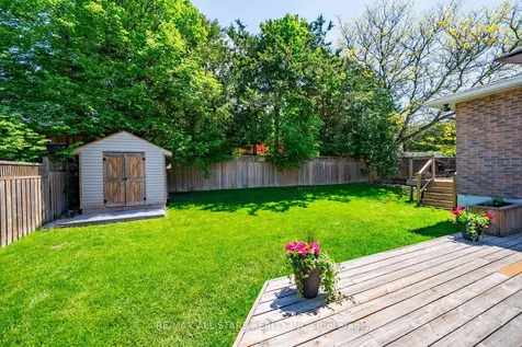 77 Dorman Drive Whitchurch-stouffville ON L4A 5Z7