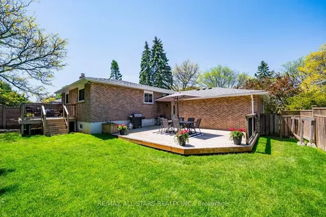 77 Dorman Drive Whitchurch-stouffville ON L4A 5Z7