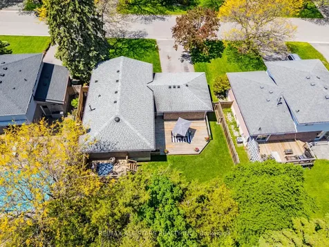 77 Dorman Drive Whitchurch-stouffville ON L4A 5Z7