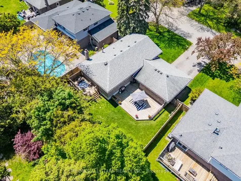 77 Dorman Drive Whitchurch-stouffville ON L4A 5Z7