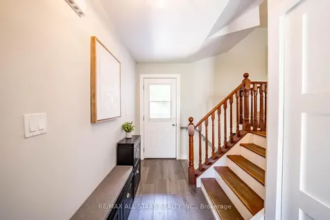 77 Dorman Drive Whitchurch-stouffville ON L4A 5Z7