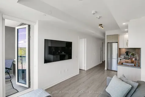 3 Rosewater Street Richmond Hill ON L4C 5T6