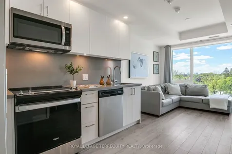 3 Rosewater Street Richmond Hill ON L4C 5T6