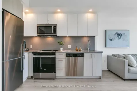 3 Rosewater Street Richmond Hill ON L4C 5T6