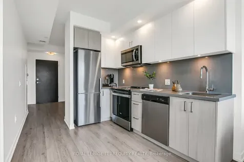 3 Rosewater Street Richmond Hill ON L4C 5T6