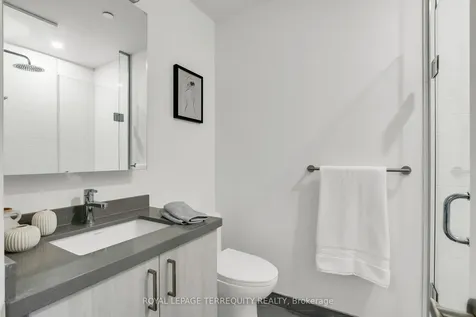 3 Rosewater Street Richmond Hill ON L4C 5T6