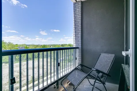 3 Rosewater Street Richmond Hill ON L4C 5T6