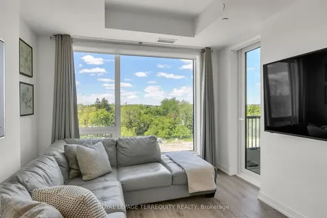 3 Rosewater Street Richmond Hill ON L4C 5T6