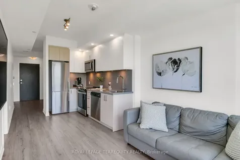 3 Rosewater Street Richmond Hill ON L4C 5T6