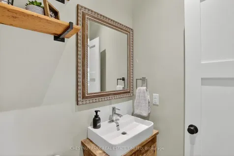 153 Riveredge Drive Georgina ON L4P 2P4