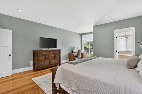 153 Riveredge Drive Georgina ON L4P 2P4