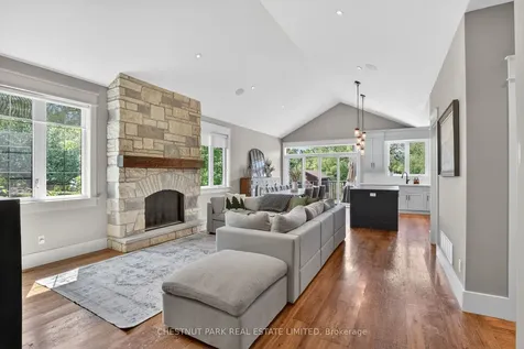 153 Riveredge Drive Georgina ON L4P 2P4