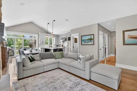 153 Riveredge Drive Georgina ON L4P 2P4