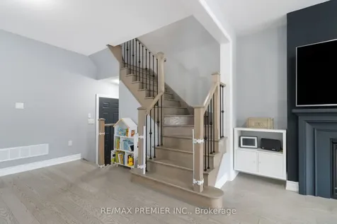 230 Cranbrook Crescent Vaughan ON L4H 4K9