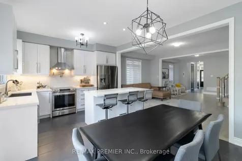 230 Cranbrook Crescent Vaughan ON L4H 4K9