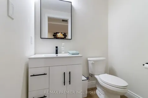 230 Cranbrook Crescent Vaughan ON L4H 4K9