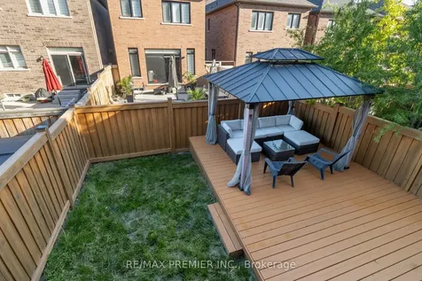 230 Cranbrook Crescent Vaughan ON L4H 4K9