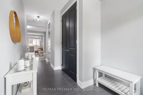 230 Cranbrook Crescent Vaughan ON L4H 4K9