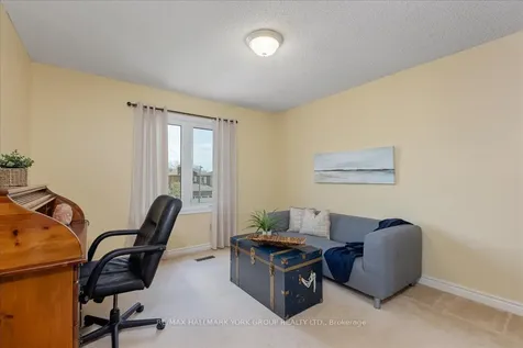 20 Sunbird Boulevard Georgina ON L4P 3R9