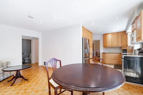 27 Drumern Crescent Richmond Hill ON L4C 5H9