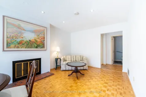27 Drumern Crescent Richmond Hill ON L4C 5H9