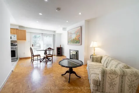 27 Drumern Crescent Richmond Hill ON L4C 5H9