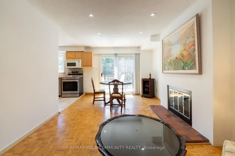 27 Drumern Crescent Richmond Hill ON L4C 5H9