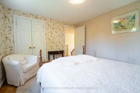 27 Drumern Crescent Richmond Hill ON L4C 5H9