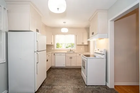 49 Colbeck Crescent New Tecumseth ON L9R 1B7