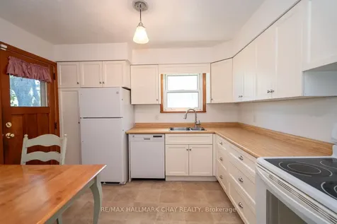 43 Church Street S New Tecumseth ON L9R 1G9