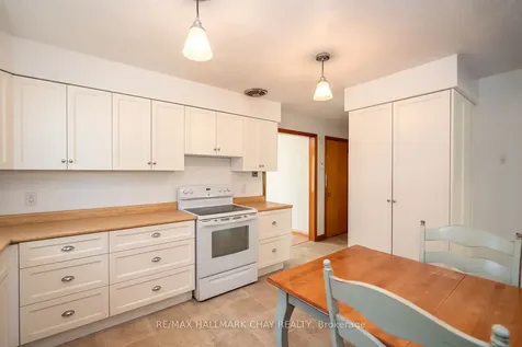 43 Church Street S New Tecumseth ON L9R 1G9