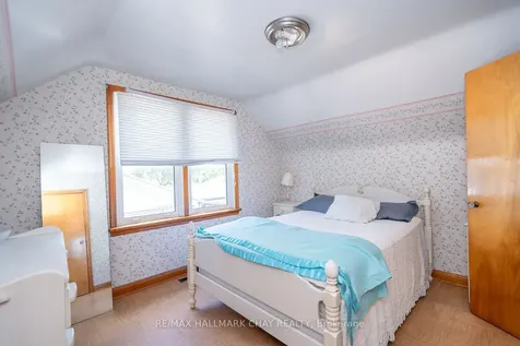 43 Church Street S New Tecumseth ON L9R 1G9