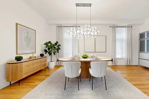 537 Clifford Perry Place Newmarket ON L3X 0J1