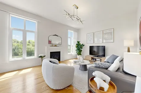 537 Clifford Perry Place Newmarket ON L3X 0J1