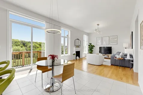 537 Clifford Perry Place Newmarket ON L3X 0J1