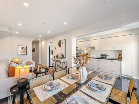 49 Lindenshire Avenue Vaughan ON L6A 4A4