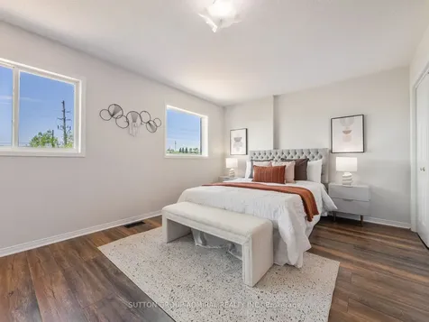 49 Lindenshire Avenue Vaughan ON L6A 4A4